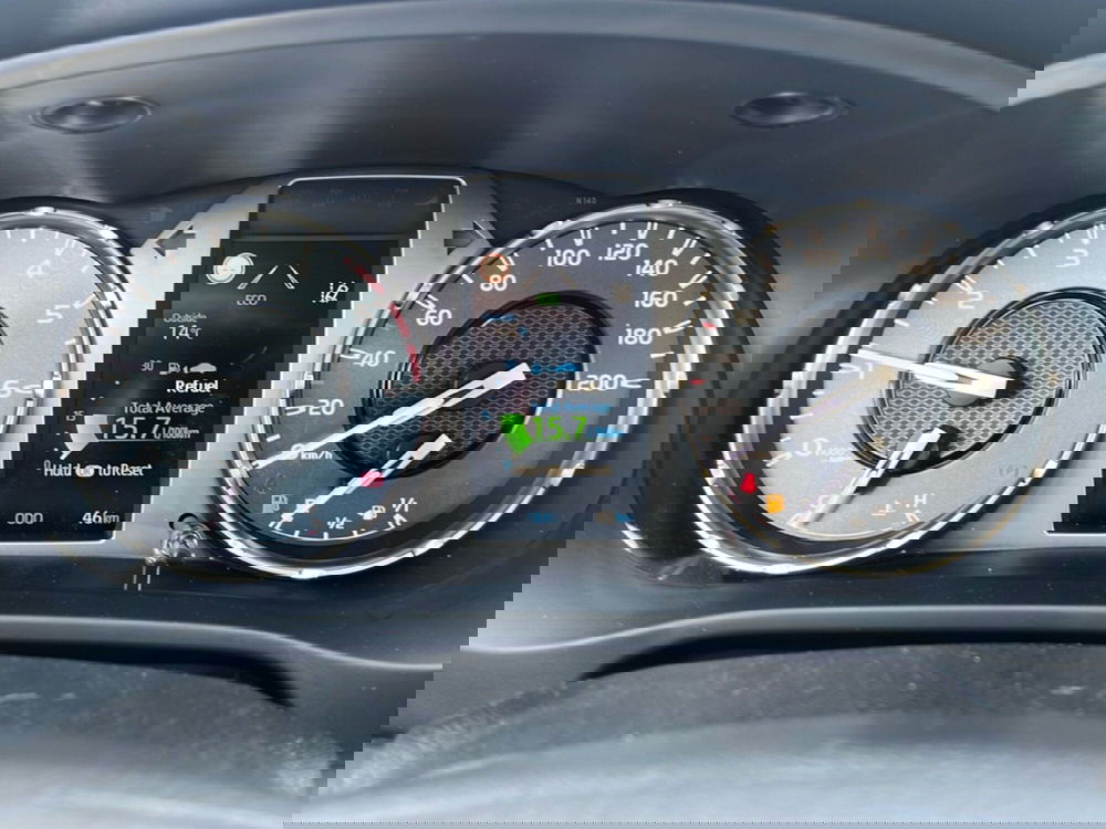 Toyota Hilux nuova a Ragusa (11)