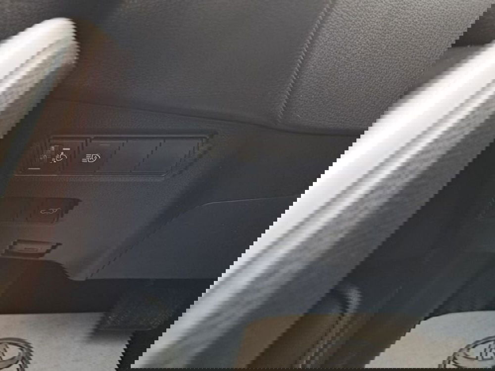 Toyota Corolla Cross Hybrid usata a Cagliari (19)