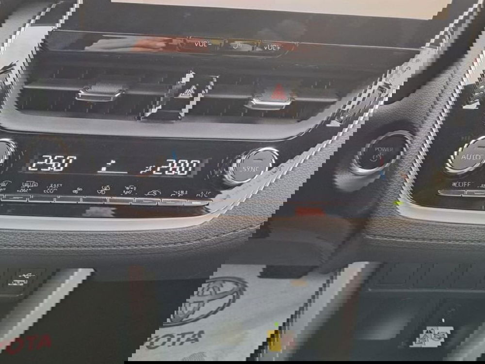 Toyota Corolla Cross Hybrid usata a Cagliari (20)