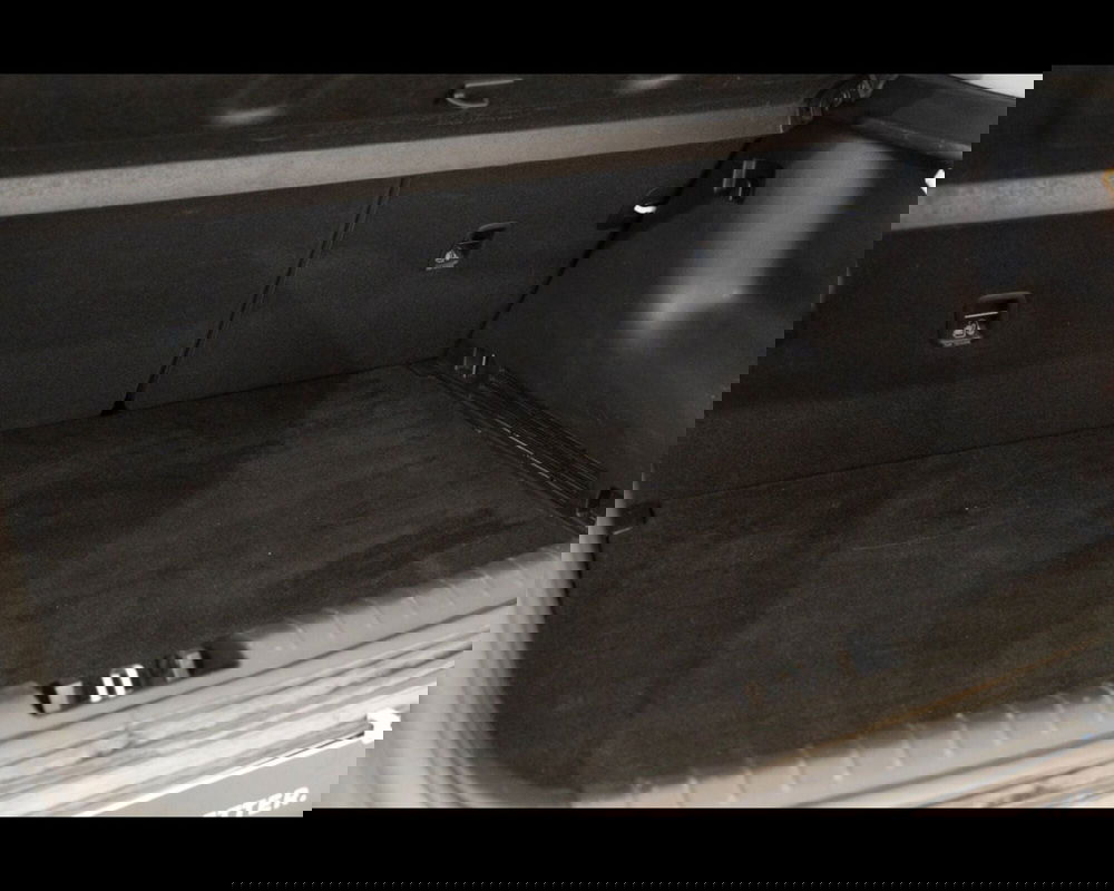 Kia Stonic usata a Venezia (15)