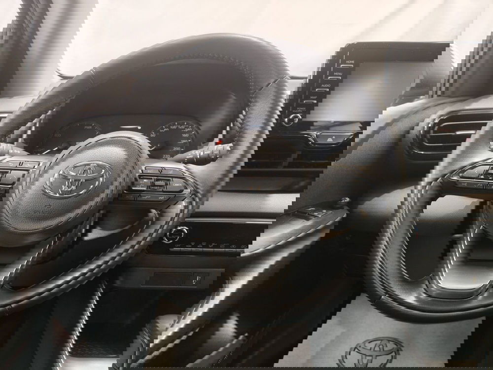 Toyota Yaris usata a Roma (11)