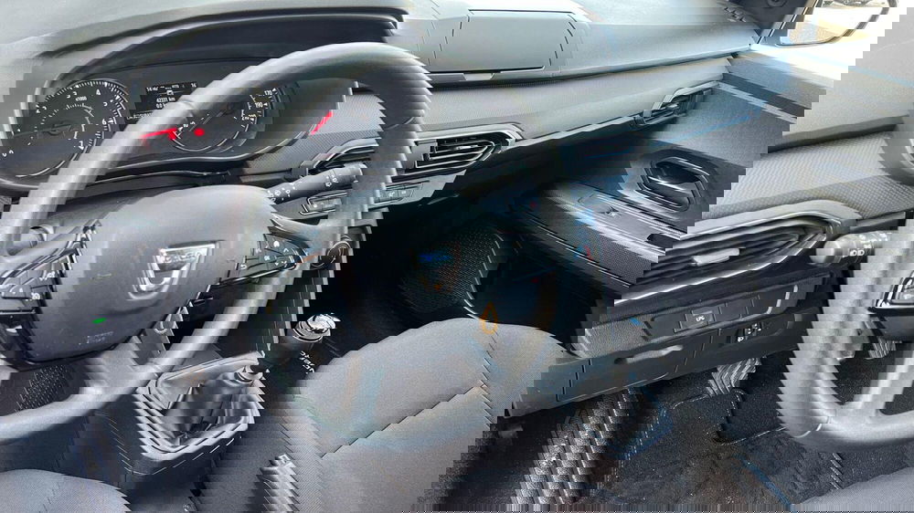 Dacia Sandero usata a Viterbo (11)