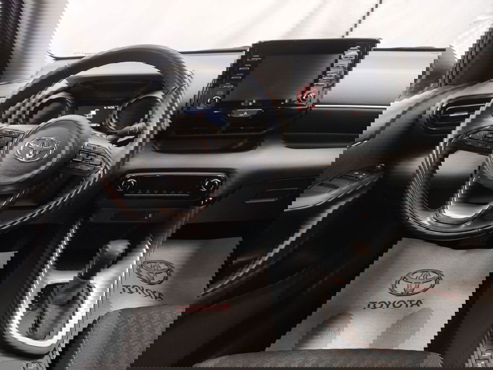 Toyota Yaris usata a Roma (10)