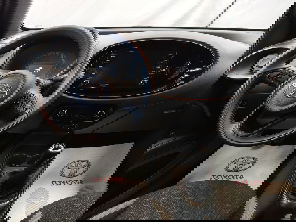 Toyota Aygo X usata a Roma (10)