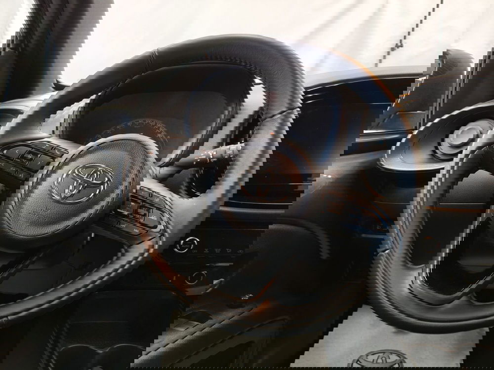 Toyota Aygo X usata a Roma (11)