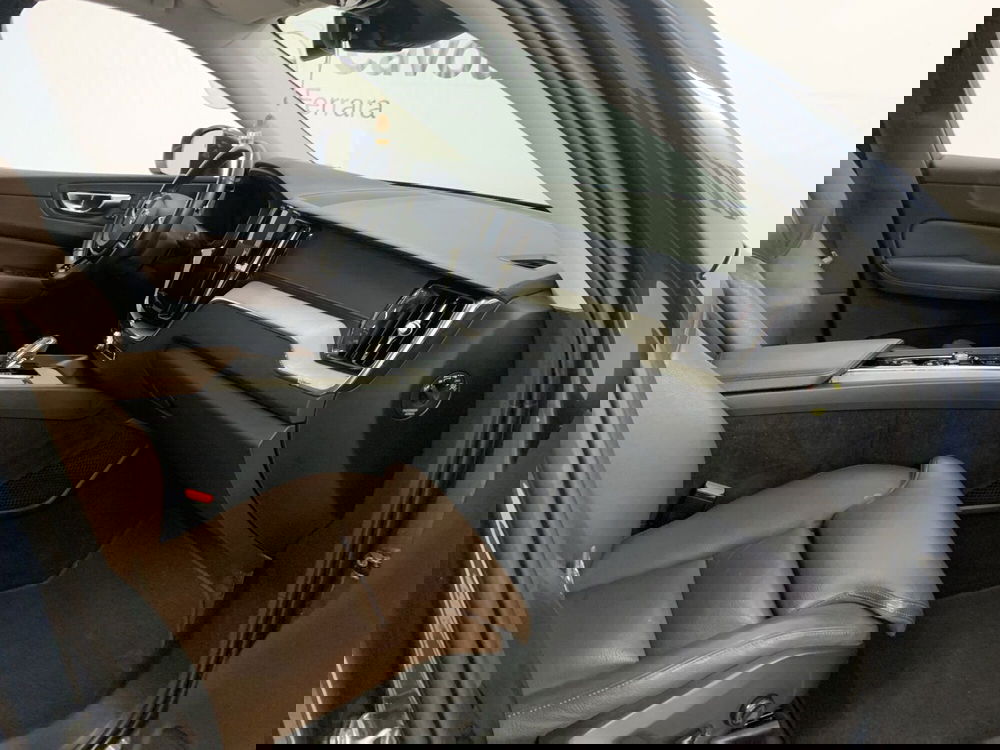 Volvo XC60 usata a Ferrara (17)