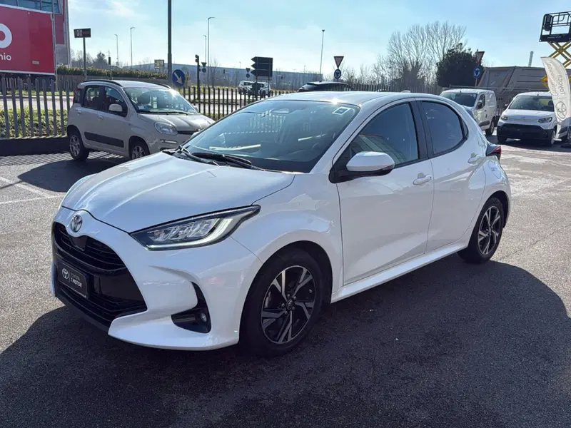 Toyota Yaris usata a Mantova