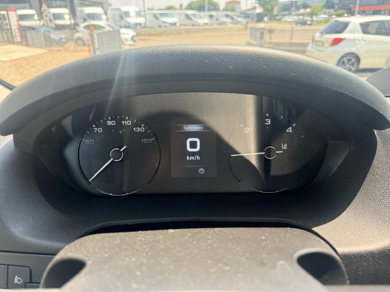 Toyota Proace Max Furgone nuova a Bologna (12)