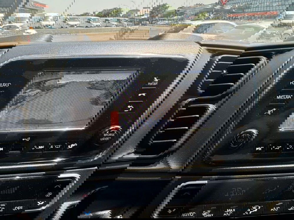 Toyota Proace Max Furgone nuova a Bologna (13)