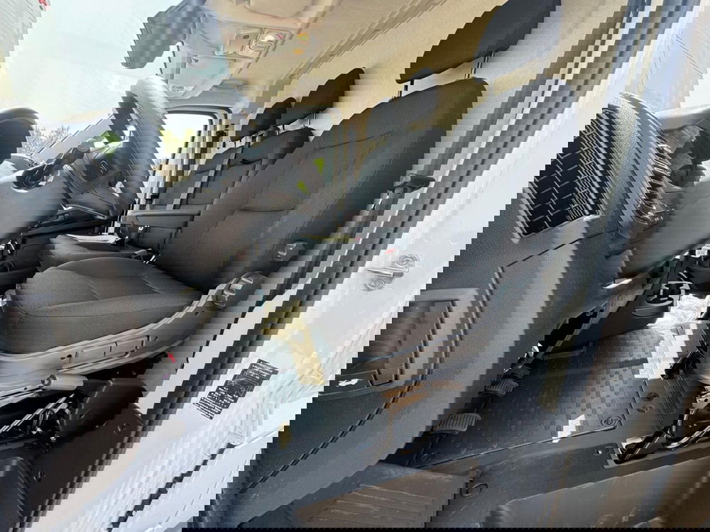 Toyota Proace Max Furgone nuova a Bologna (14)