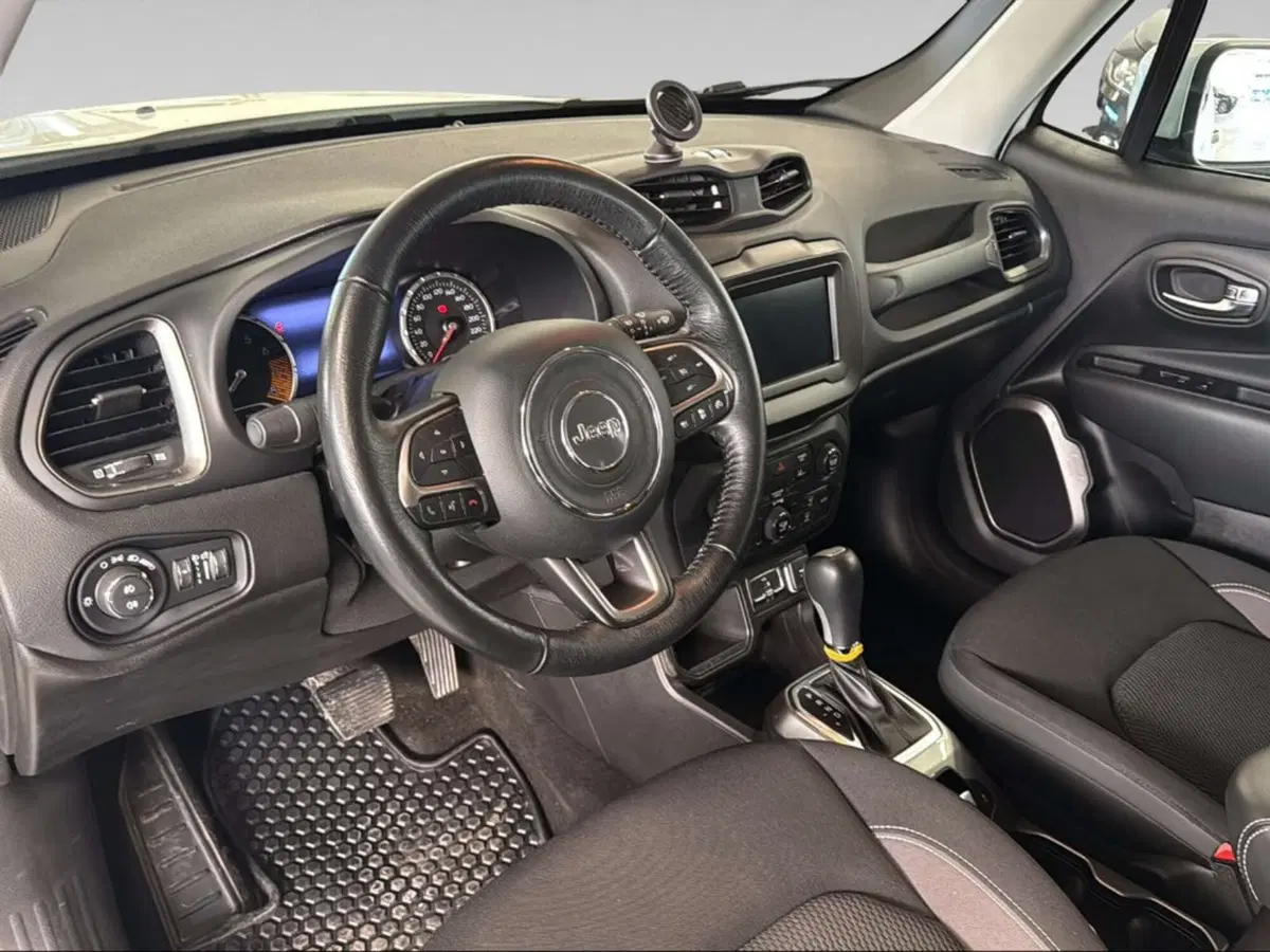 Jeep Renegade usata a Siena (10)
