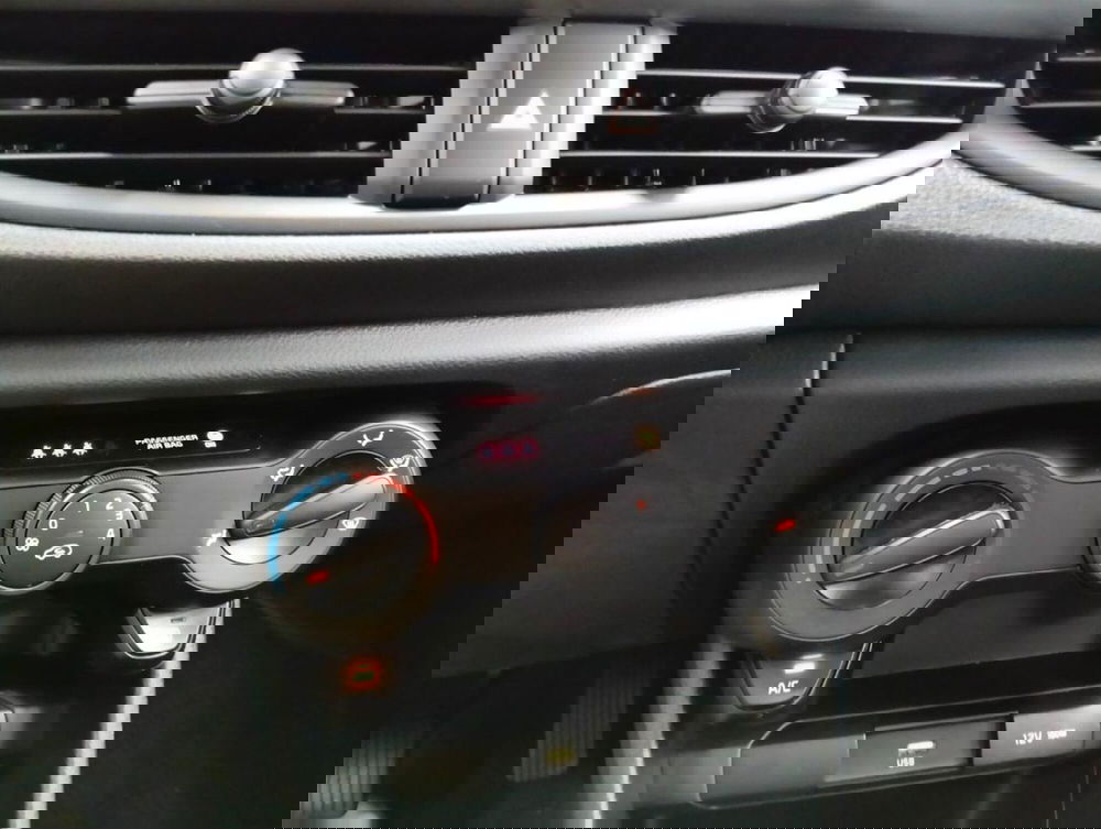 Kia Picanto usata a Como (13)