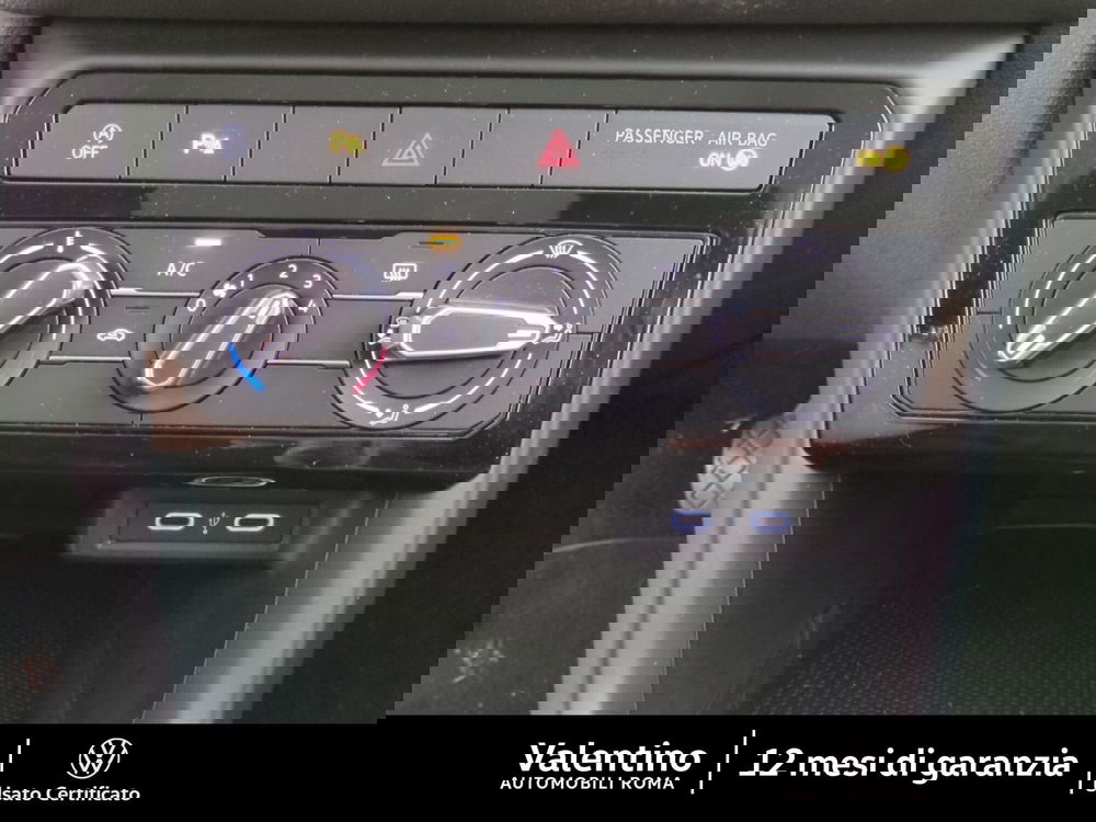 Volkswagen T-Cross usata a Roma (15)