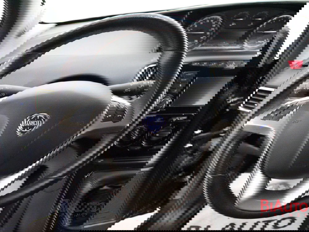 Lancia Ypsilon usata a Firenze (10)