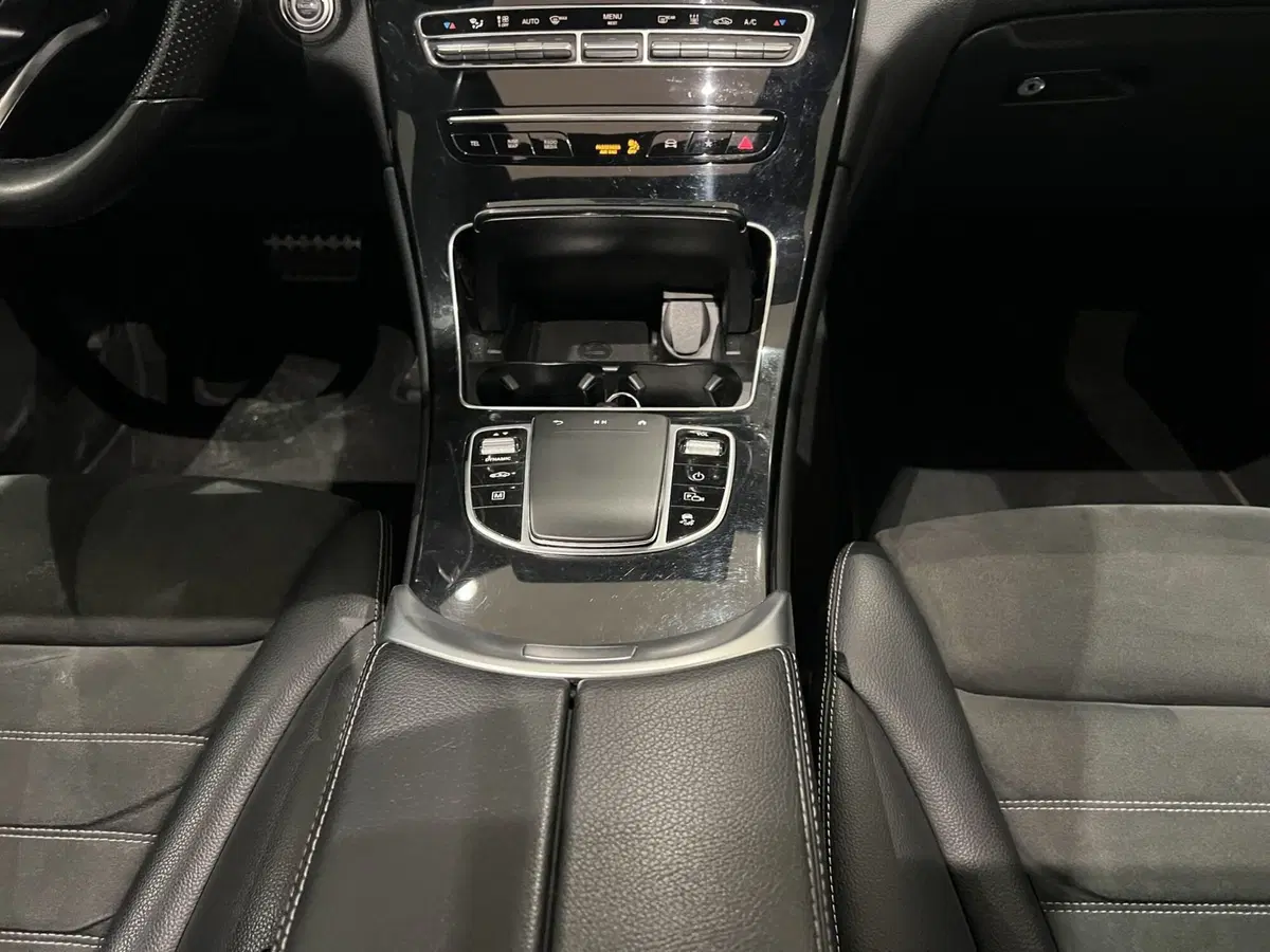 Mercedes-Benz GLC Coupé usata a Cosenza (15)