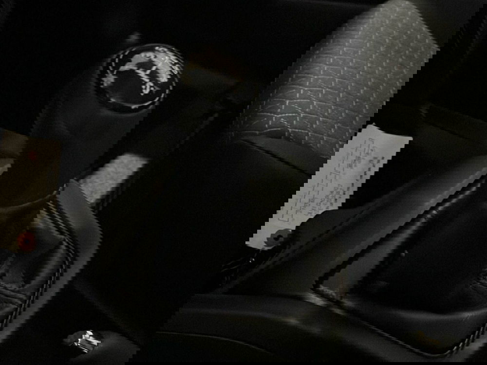 Suzuki Swift nuova a Vercelli (13)