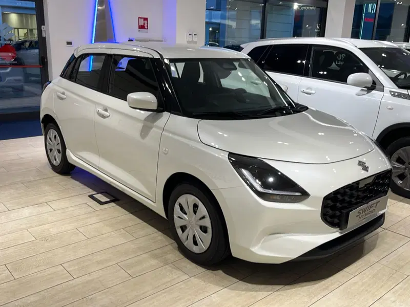 Suzuki Swift nuova a Vercelli (4)