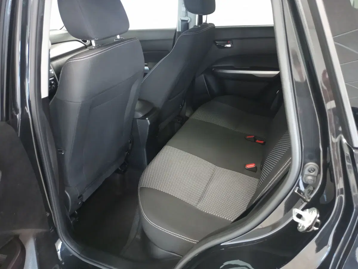Suzuki Vitara usata a Torino (14)