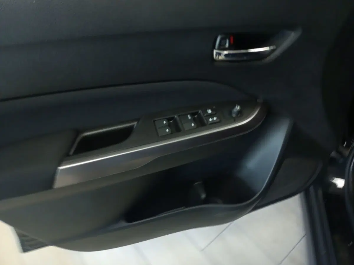 Suzuki Vitara usata a Torino (7)