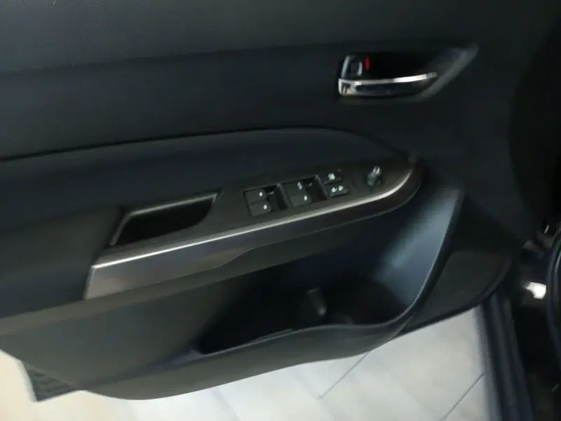 Suzuki Vitara usata a Torino (7)