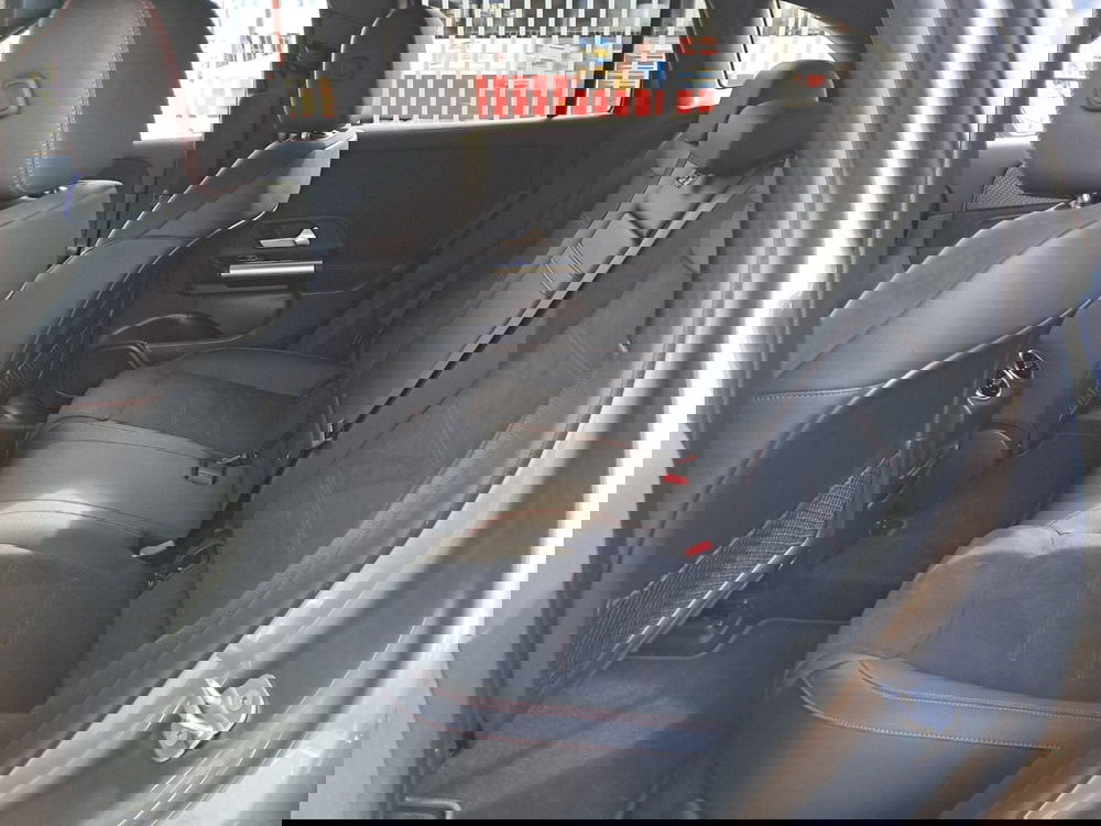 Mercedes-Benz EQA usata a Salerno (11)