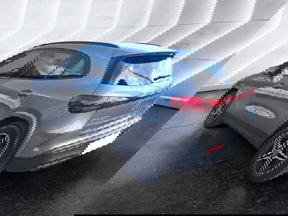Mercedes-Benz EQA usata a Salerno (7)