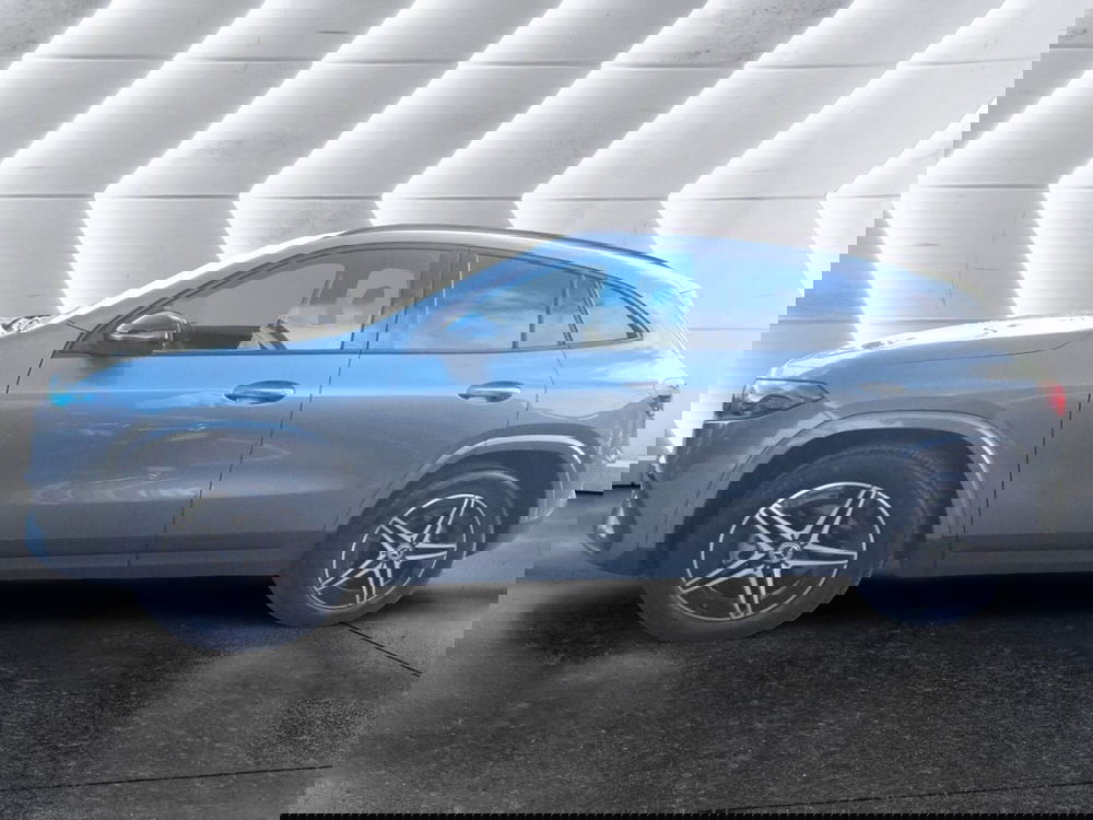 Mercedes-Benz EQA usata a Salerno (8)