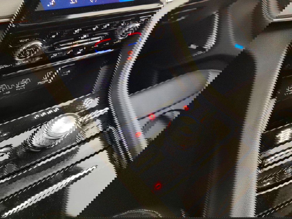 Jeep Grand Cherokee usata a Massa-Carrara (13)