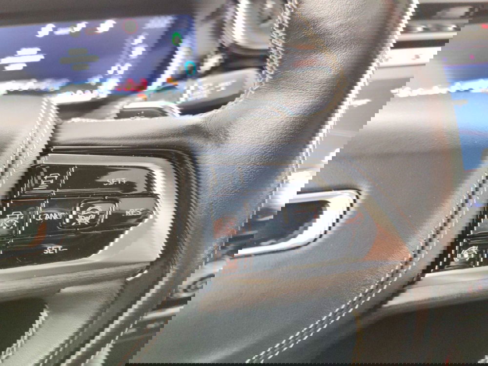 Jeep Grand Cherokee usata a Massa-Carrara (15)