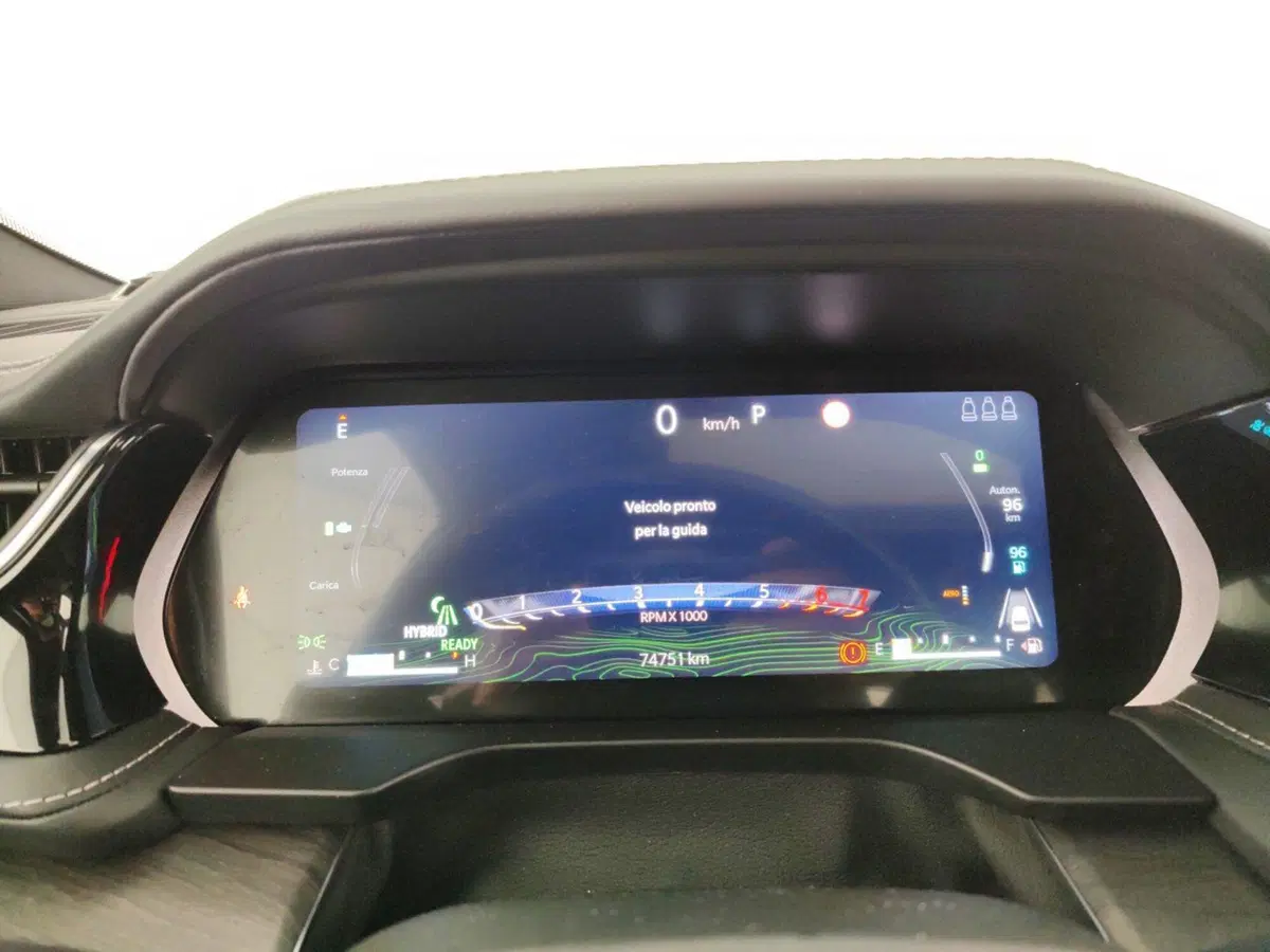 Jeep Grand Cherokee usata a Massa-Carrara (17)