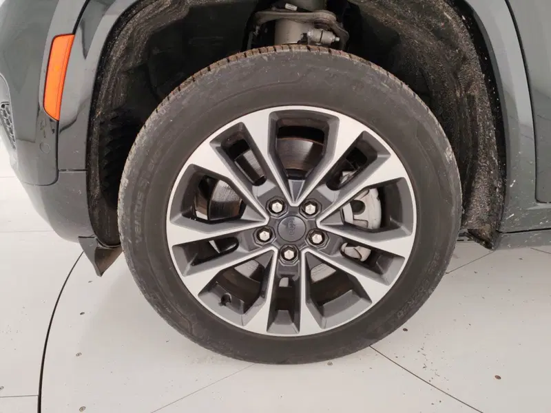Jeep Grand Cherokee usata a Massa-Carrara (6)