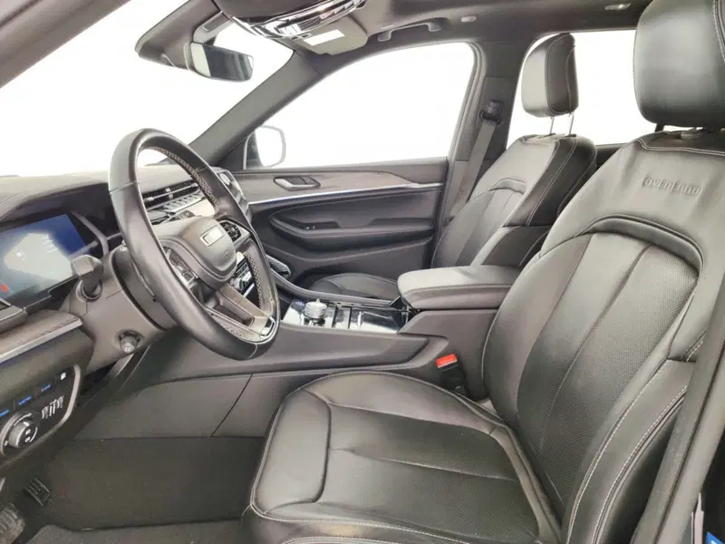 Jeep Grand Cherokee usata a Massa-Carrara (7)
