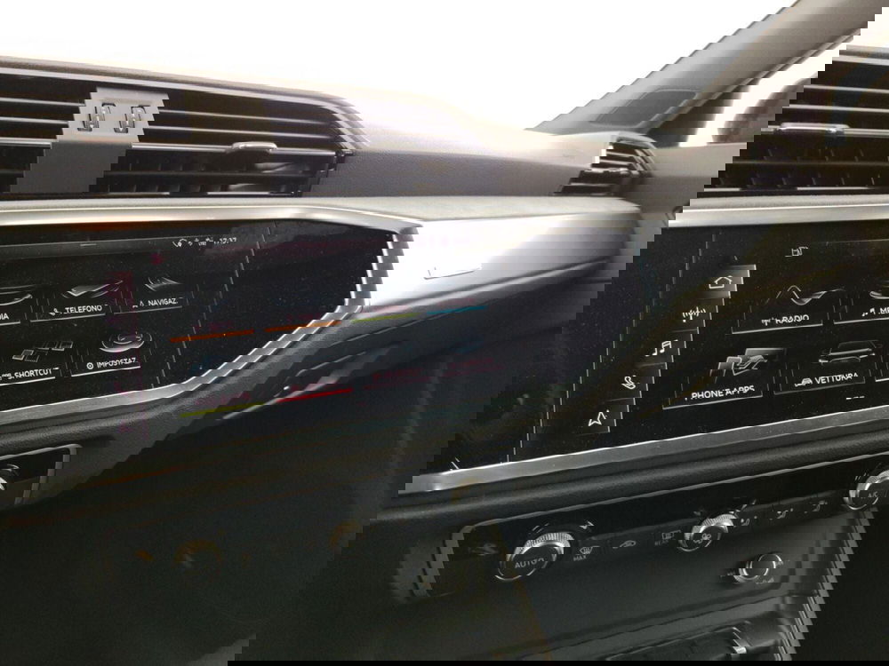 Audi Q3 Sportback usata a Massa-Carrara (12)