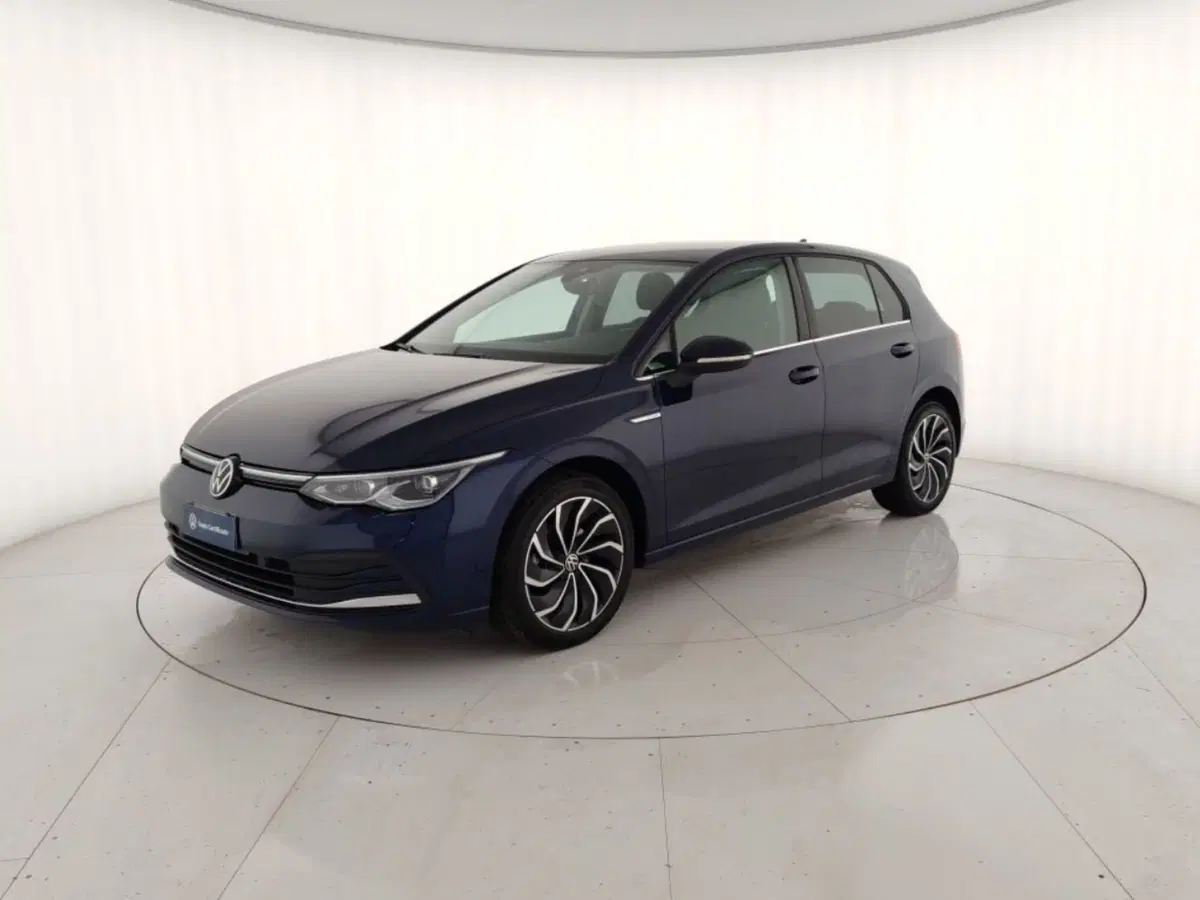 Volkswagen Golf usata a Massa-Carrara