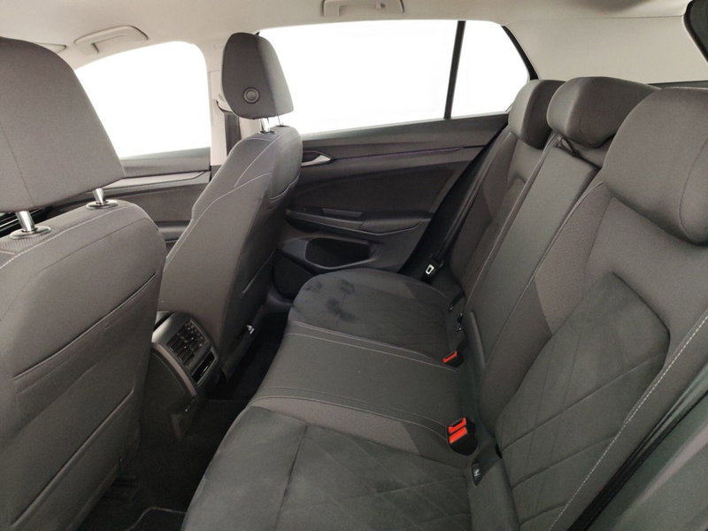 Volkswagen Golf usata a Massa-Carrara (11)