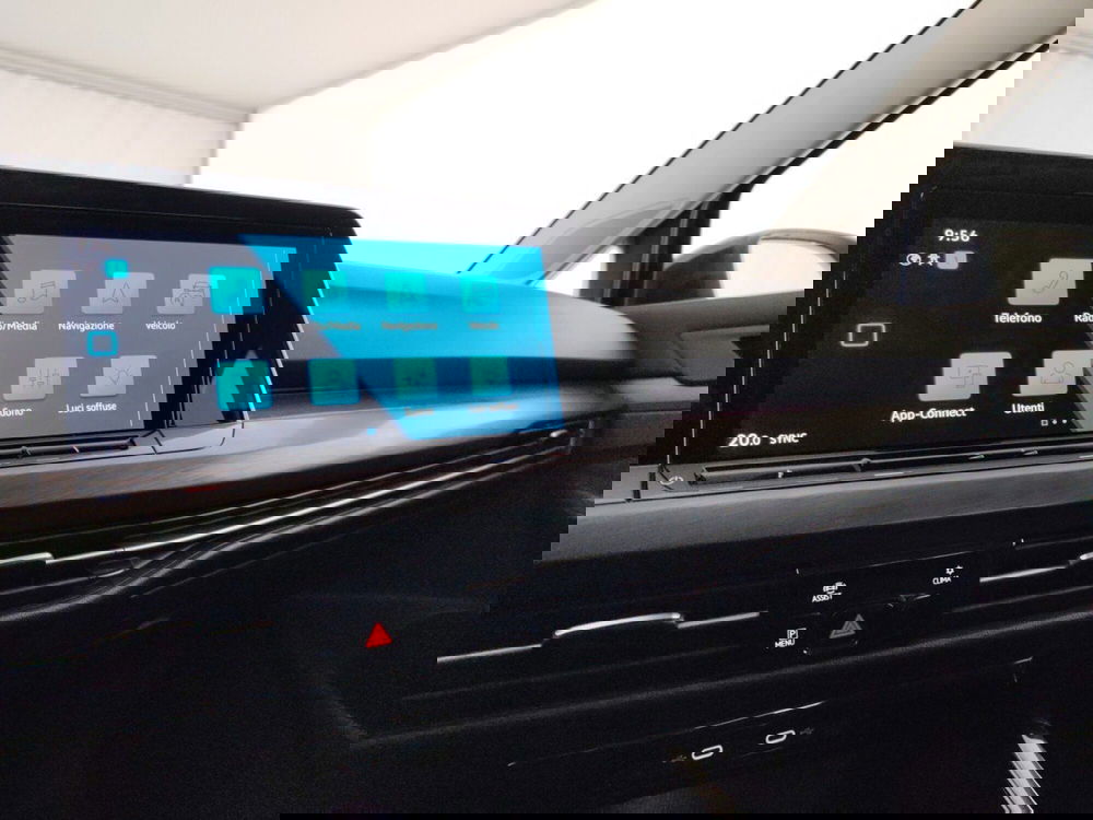 Volkswagen Golf usata a Massa-Carrara (13)