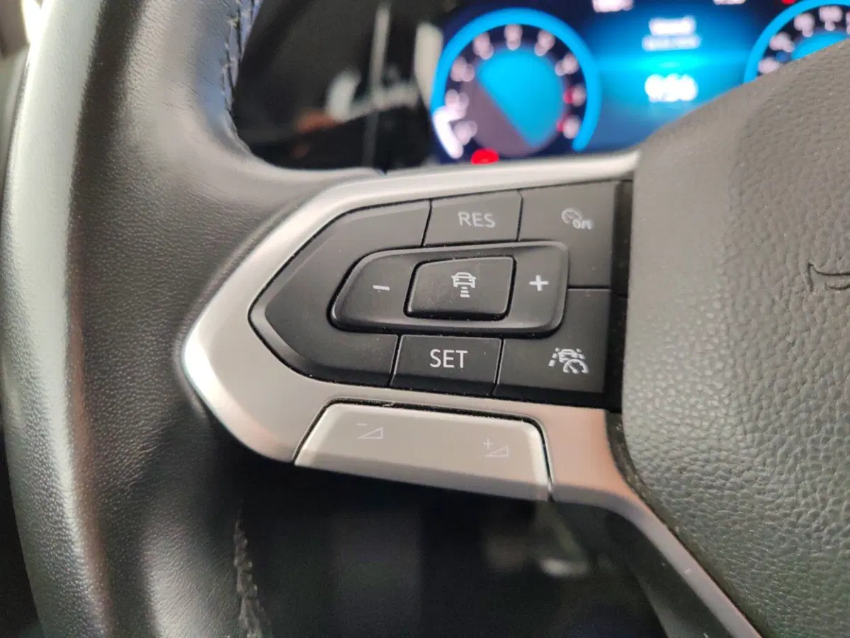 Volkswagen Golf usata a Massa-Carrara (15)