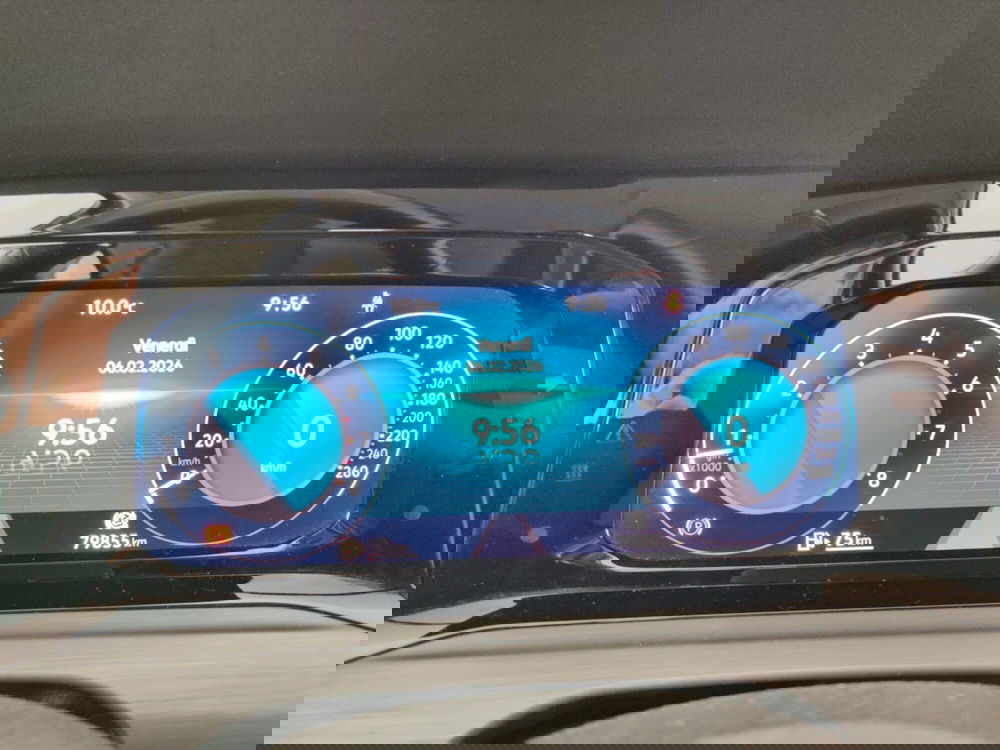 Volkswagen Golf usata a Massa-Carrara (16)