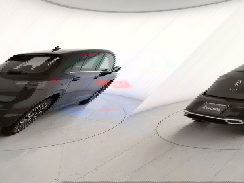 Volkswagen Golf usata a Massa-Carrara (3)