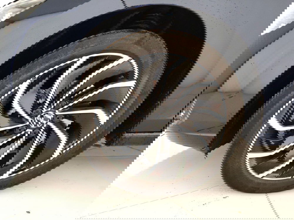 Volkswagen Golf usata a Massa-Carrara (6)