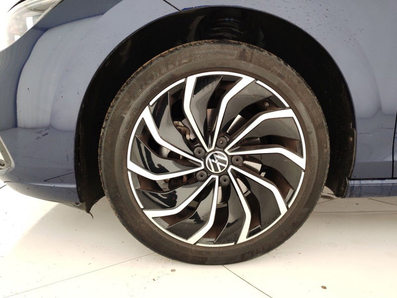 Volkswagen Golf usata a Massa-Carrara (6)