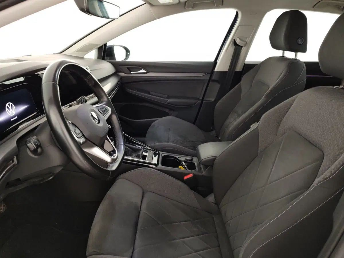 Volkswagen Golf usata a Massa-Carrara (7)