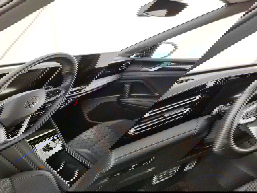 Volkswagen Tiguan usata a Massa-Carrara (9)