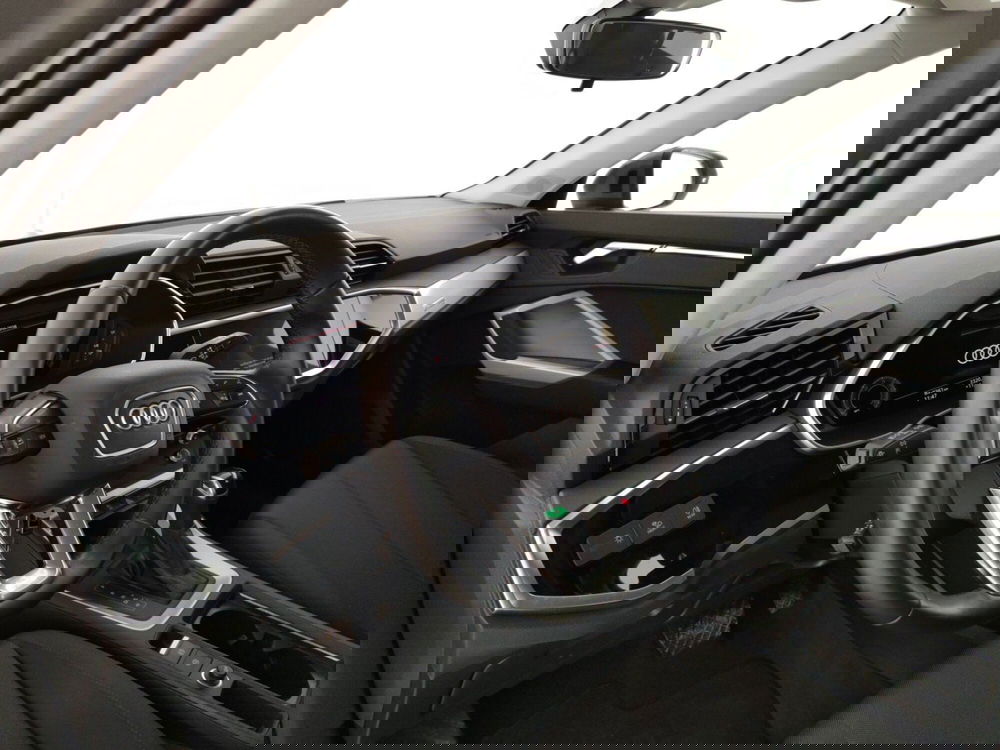 Audi Q3 Sportback usata a Massa-Carrara (8)