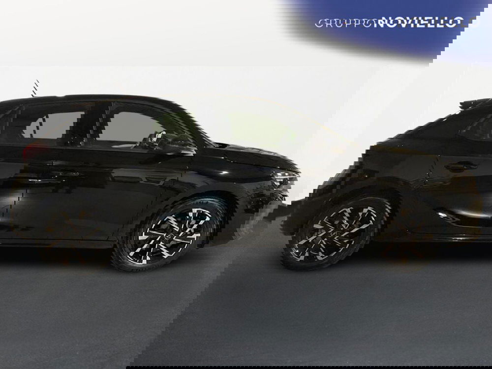 Opel Corsa nuova a Salerno (3)