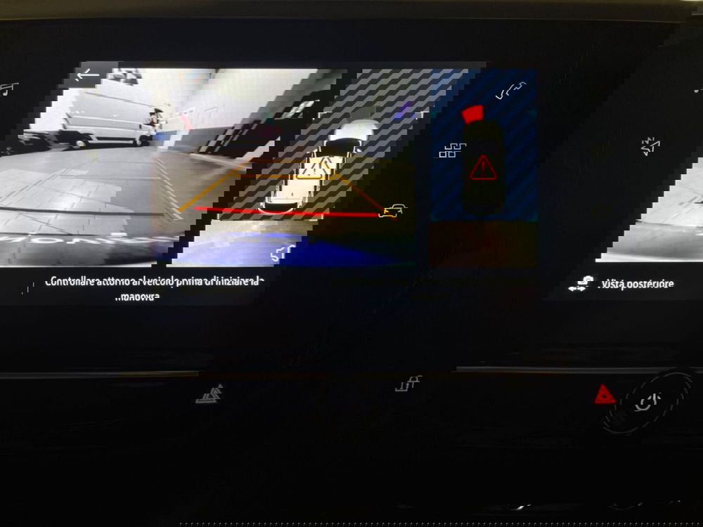 Opel Corsa usata a Salerno (18)