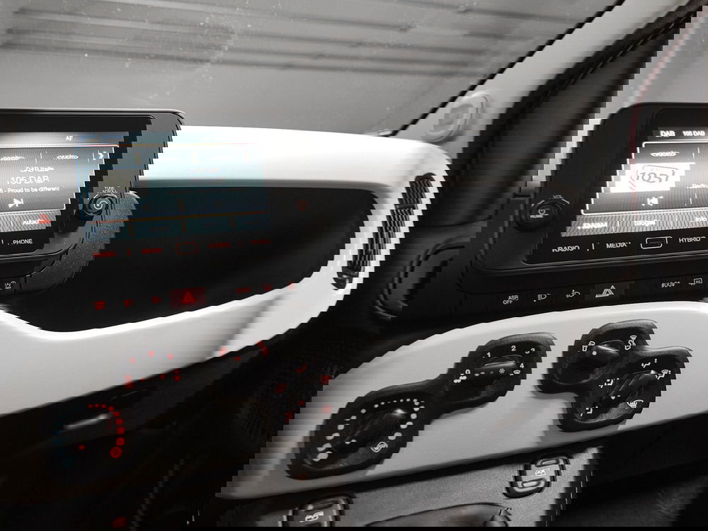 Fiat Panda Cross nuova a Prato (12)