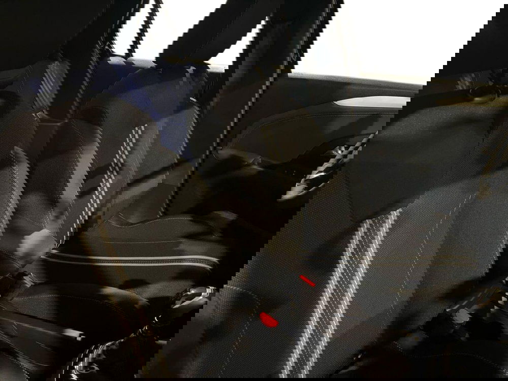 Opel Corsa nuova a Salerno (16)