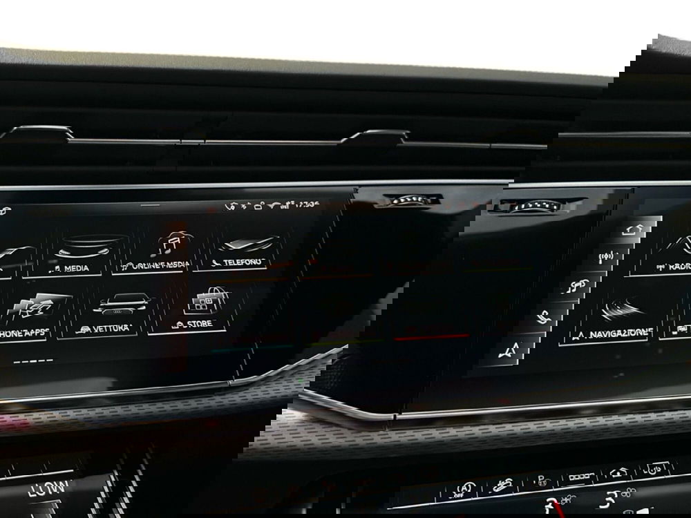Audi Q8 usata a Napoli (17)