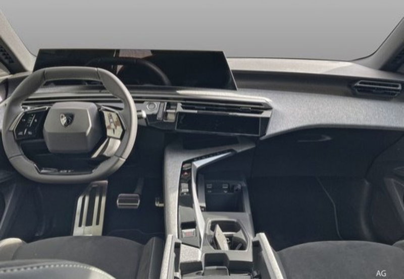 Peugeot 5008 nuova a Varese (11)